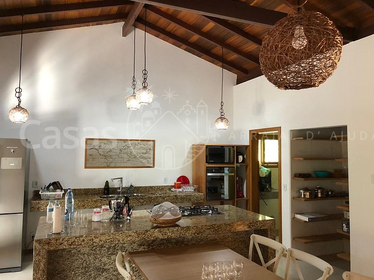 Casa Vista da Mata - Conforto com Jacuzzi e vista para Vale