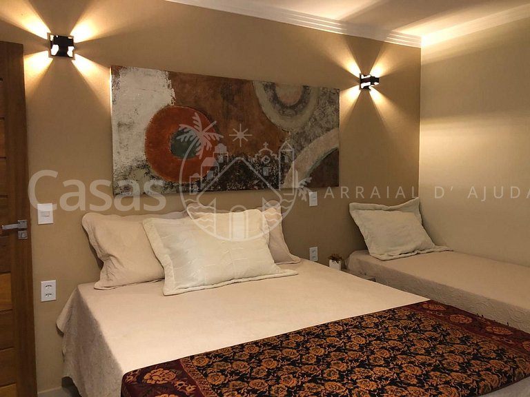 Casa Amarela linda propriedade no centrinho Arraial d'Ajuda