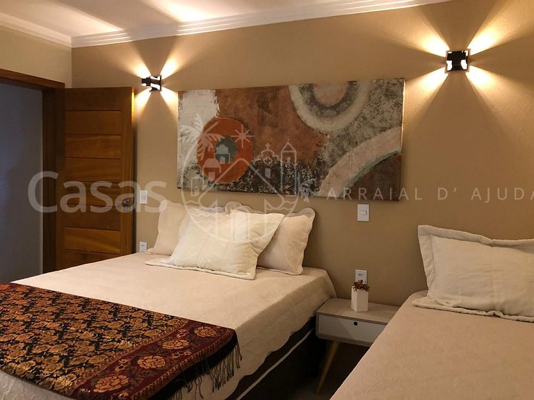 Casa Amarela linda propriedade no centrinho Arraial d'Ajuda