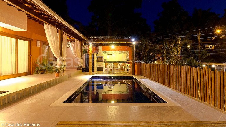 Casa Vermelha Área de lazer piscina exclusiva churrasqueira