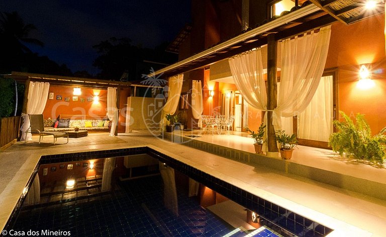 Casa Vermelha Área de lazer piscina exclusiva churrasqueira