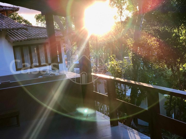 Casa Vista da Mata - Conforto com Jacuzzi e vista para Vale