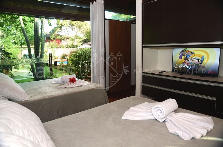 Casa Carlo - Charmosa com piscina a 100 metros da praia