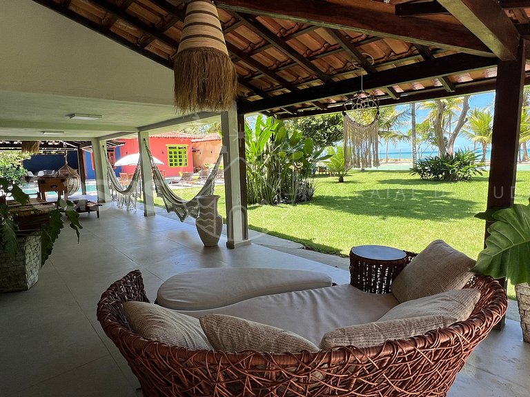Villa Mare - A Beira mar com 9 suítes em Arraial d'Ajuda