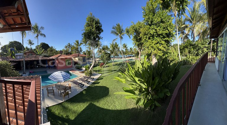 Villa Mare - A Beira mar com 9 suítes em Arraial d'Ajuda