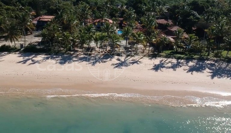 Villa Mare - A Beira mar com 9 suítes em Arraial d'Ajuda