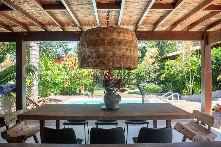 Casa Maria - Impecável com 4 suítes e lazer com piscina excl