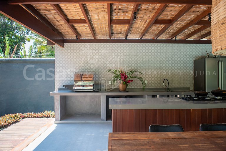 Casa Maria - Impecável com 4 suítes e lazer com piscina excl