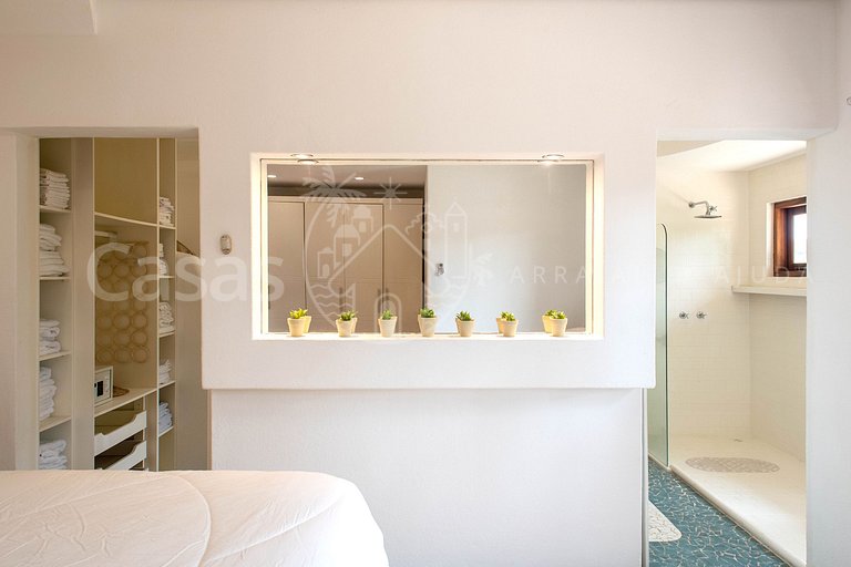 Casa Maria - Impecável com 4 suítes e lazer com piscina excl