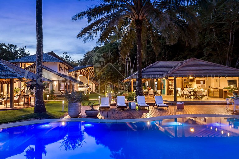 Casa Viva - Elegante propriedade com vista para o mar
