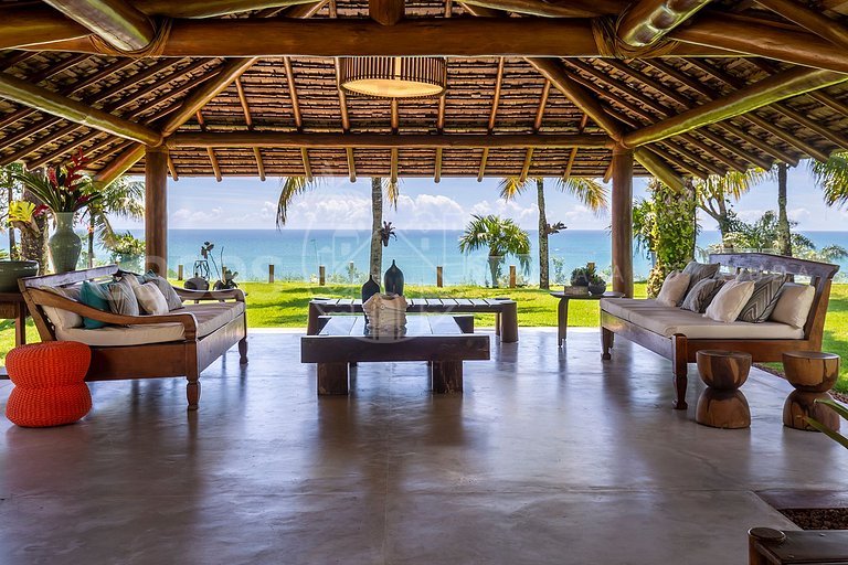 Casa Viva - Elegante propriedade com vista para o mar no Alt