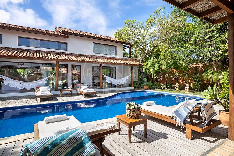Casa Flor - Elegância e conforto pertinho da praia