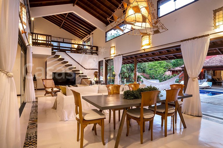 Casa Flor - Elegância e conforto pertinho da praia