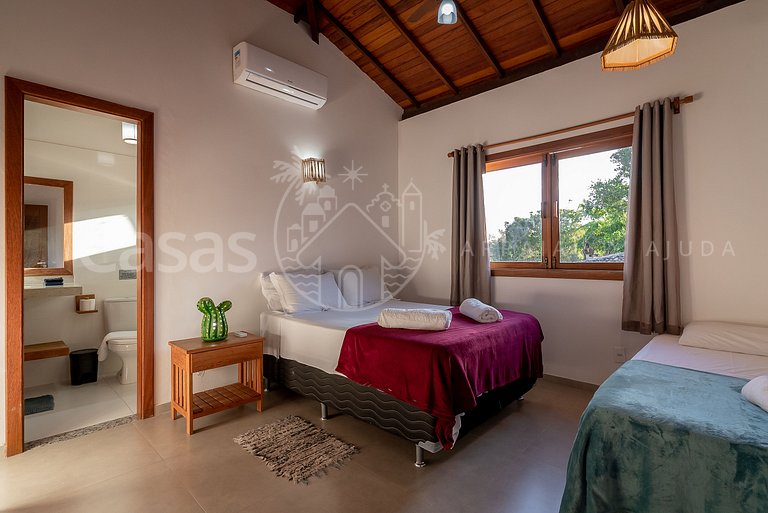 Villa Maritaca - Condomínio com piscina no centrinho