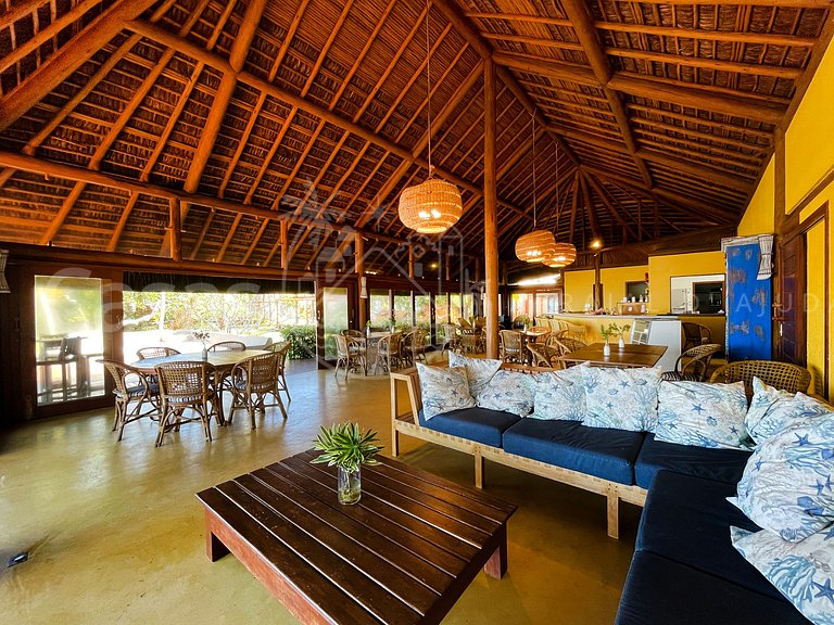 Casa Coral - Linda casa em condomínio com piscina a beira ma