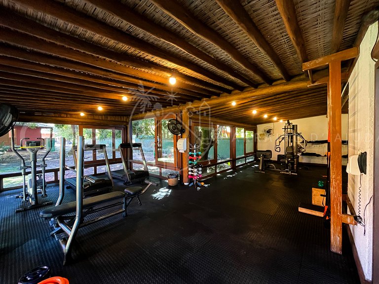 Casa Coral - Linda casa em condomínio com piscina a beira ma