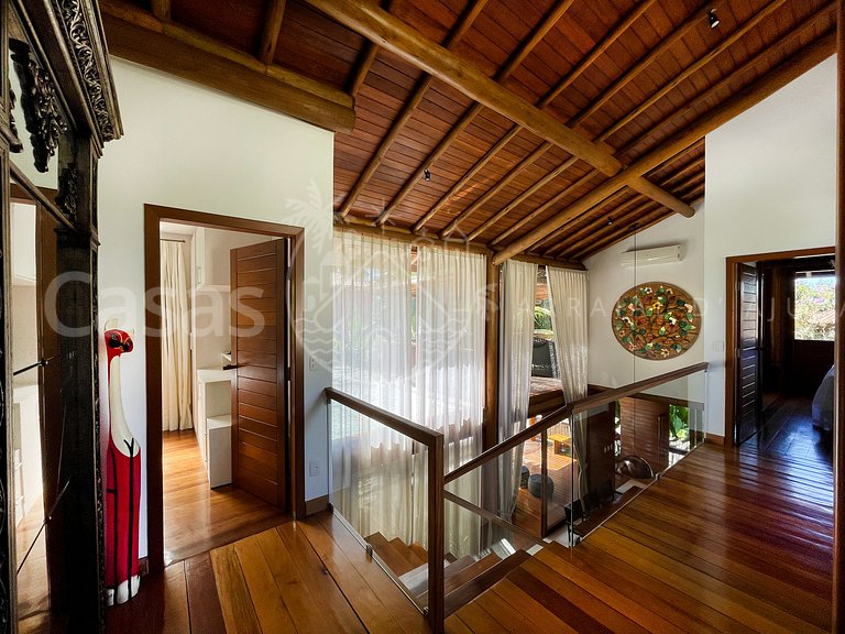 Casa Coral - Linda casa em condomínio com piscina a beira ma