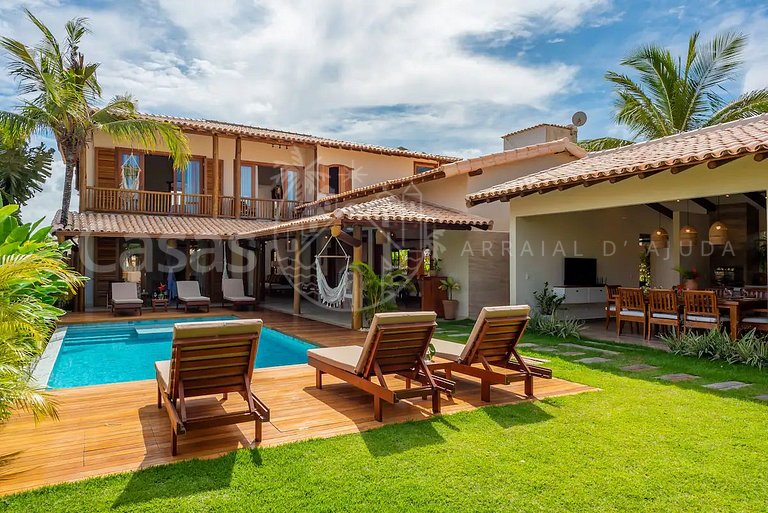 Villa Solara - Elegância no centrinho de Arraial