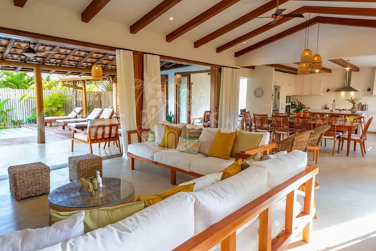 Villa Solara - Elegância no centrinho de Arraial