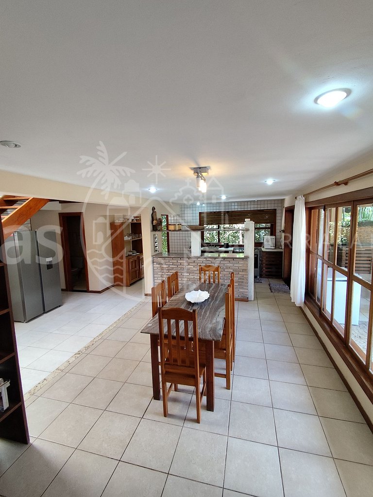 Casa Cacau - Pertinho da praia com piscina e churrasqueira