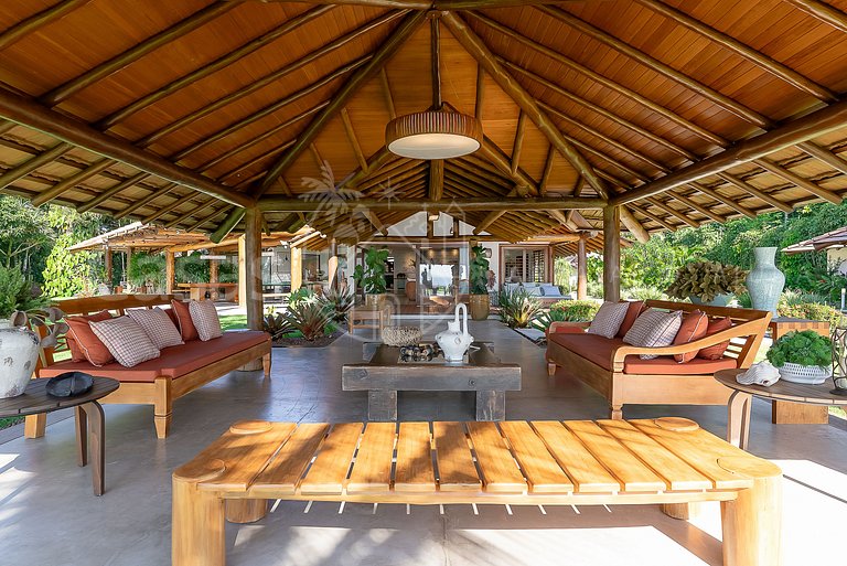 Casa Viva - Elegante propriedade com vista para o mar