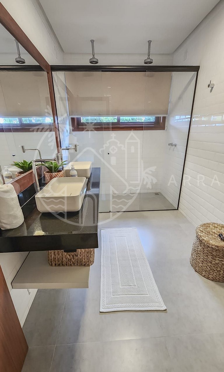 Casa Jardim - Conforto a 200m da Praia de Araçaípe