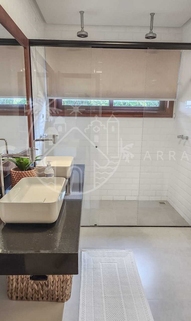 Casa Jardim - Conforto a 200m da Praia de Araçaípe